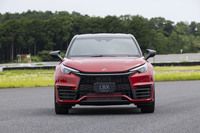 「レクサスLBX MORIZO RR」登場　「GRヤリス」のパワーユニットを移植した小型クロスオーバーの画像