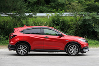 ホンダ・ヴェゼル ハイブリッドRS Honda SENSING 無限パーツ装着車