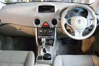 ステアリングホイールの、チルト＆テレスコピックは標準装備。