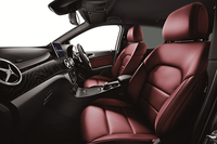 「Bクラス」に赤い本革内装の特別仕様車が登場の画像