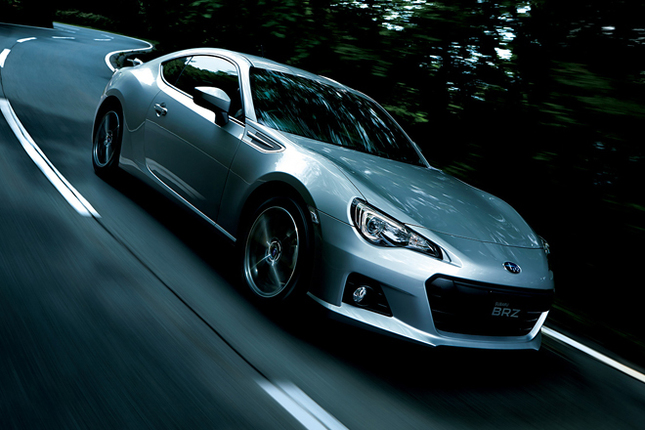 「スバルBRZ」