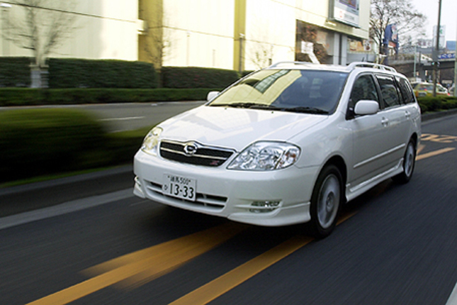 【スペック】全長×全幅×全高＝4410×1695×1520mm/ホイールベース＝2600mm/車重＝1190kg/駆動方式＝FF/1.8リッターDOHC16バルブ(190ps/7600rpm、18.4kgm/6800rpm)/車両本体価格＝198.4万円（テスト車＝240.0万円）