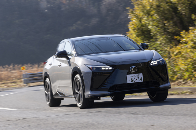 メルセデスベンツ・ウニモグU300(24AT)【試乗記】 『時速100メートルの