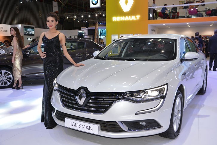 ルノーがプレスカンファレンスで紹介したのが大型セダンの「タリスマン」。他の展示はSUVの「コレオス」など大型モデルが中心。コンパクトカー需要の少ないベトナムの事情に合わせた展示なのだろう。