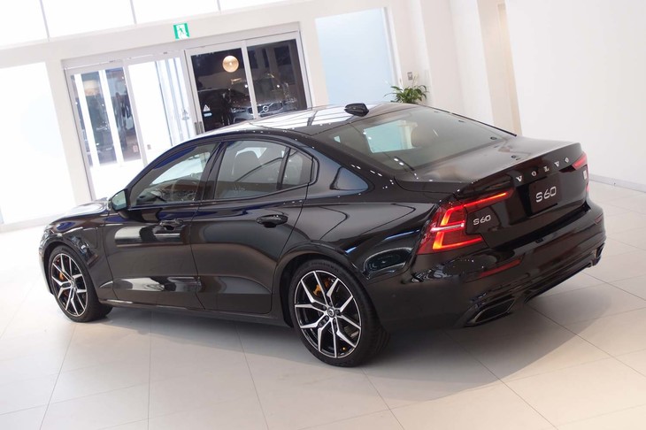 ボルボS60 T8ポールスターエンジニアード