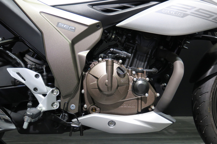 スズキ・ジクサー250