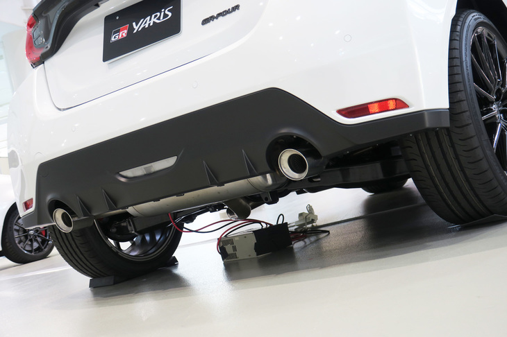 トヨタGRヤリスRZ（マフラー）