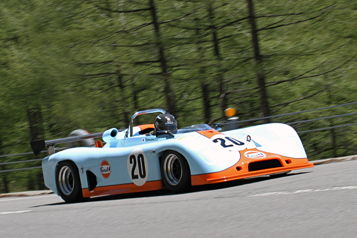 マツダの13Bロータリーエンジンを積んだ1984年「マナティMk4」。