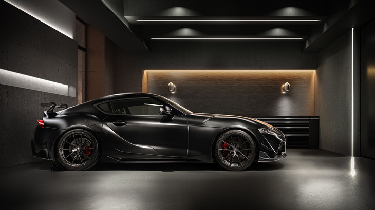 ホイールベースを含め、ボディーの寸法は基本的にベース車「スープラRZ」と同じ。全高（1275mm）のみ1295mmから20mm低められている。