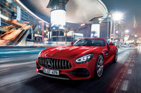「メルセデスAMG GT」が一部改良　ベースモデルのパフォーマンスを向上の画像