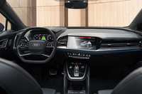 アウディの「Q4 e-tron」「Q4スポーツバックe-tron」によりパワフルな仕様の「45 e-tron」が登場の画像