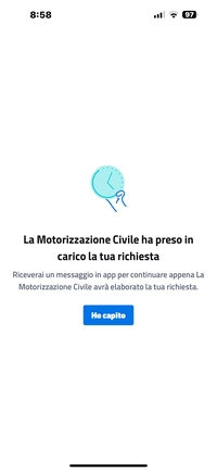 陸運局がデジタル免許の申請を受理したことを示す表示。