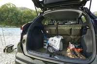 アウトドアブランドとコラボした特別な「日産キックス」限定発売の画像