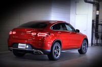 ボディーカラーで価格に差が出るのは、中古車売買の常。今回の車両は鮮やかな赤だったが、白系の「GLC220d」であればさらに高値が望めたというから驚きだ。