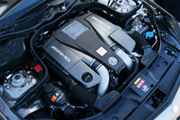 524psを発生する5.5リッターV8ツインターボエンジン。