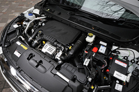 搭載されるエンジンは1.2リッター直3ターボ。130psと23.5kgmを発生する。