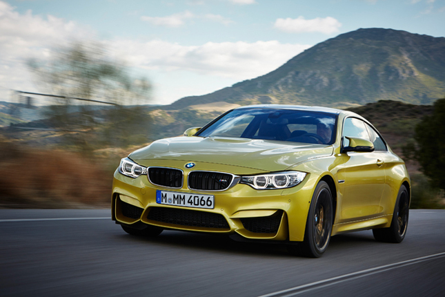 「BMW M4クーペ」
