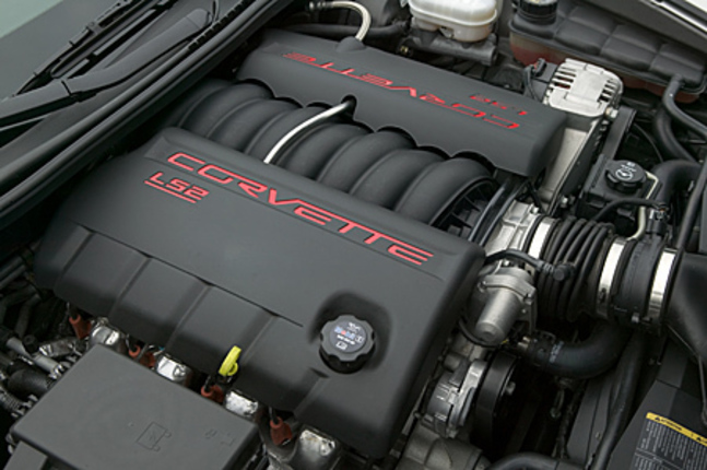 【スペック】全長×全幅×全高＝4435×1844×1246mm／ホイールベース＝2686mm／車重＝1470kg／駆動方式＝FR／6リッターV8 OHV16バルブ（400ps／6000rpm、55.3kgm／4400rpm）（海外仕様）