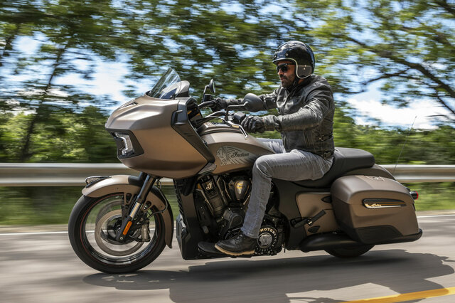 早い者勝ち！2019 初売り CHALLENGER BUILT TOUGH COACH JACKET コーチジャケット 黒 L 最安即決 田口着 ヤフネコ送料無料！ ラスト 早い者勝ち！2019 初売り CHALLENGER BUILT TOUGH COACH JACKET 黒 L