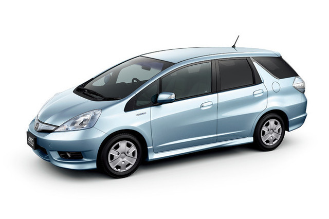 ホンダ、「フィットシャトル」の特別仕様車を発売 【ニュース】 - webCG ホンダ、「フィットシャトル」の特別仕様車を発売 【ニュース】 - webCG