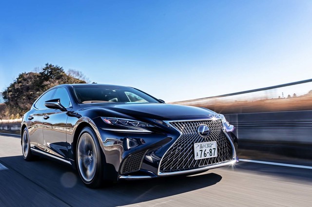 レクサスLS500h“エグゼクティブ”（FR/CVT）【試乗記】 風当たりは強く 
