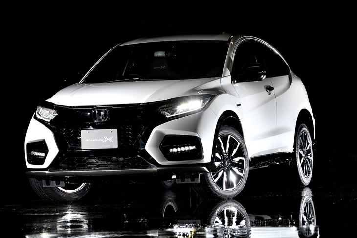 ホンダ・ヴェゼル ツーリング モデューロX・Honda SENSING