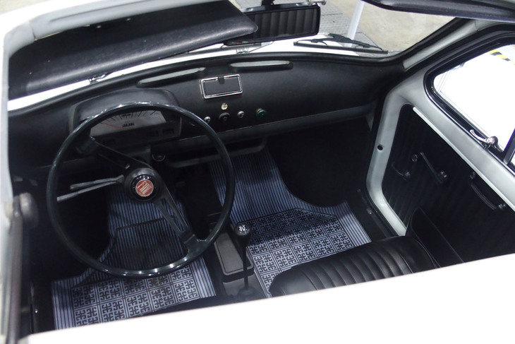 フィアット500L（1971年）／ガレーヂ伊太利屋