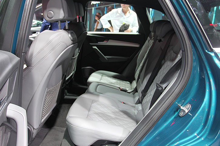 アウディQ5（インテリア）