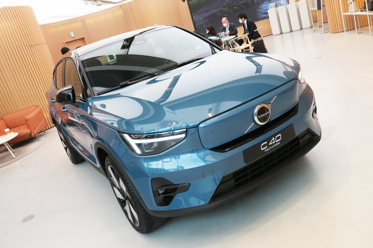 ボルボC40リチャージ（エクステリア）