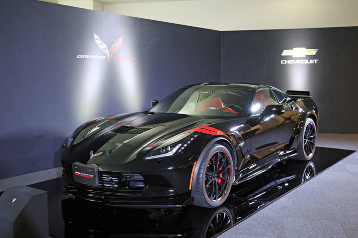 「シボレー・コルベット グランスポーツ」