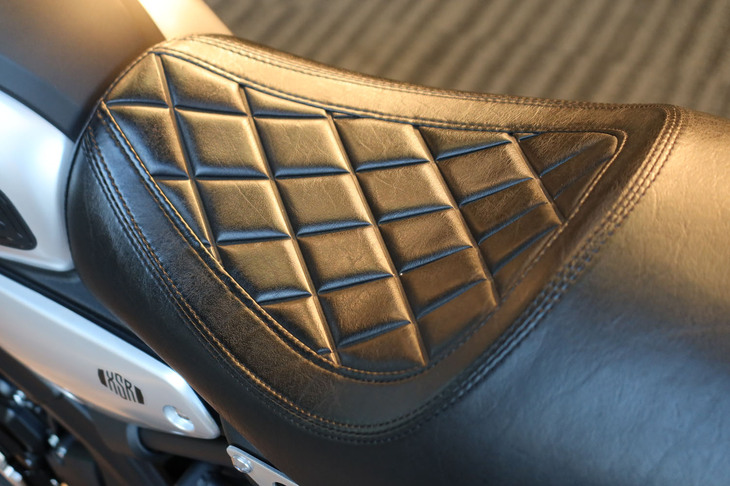 ヤマハXSR125 ABS（アクセサリー装着車）