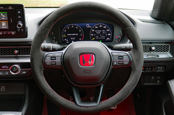 ホンダ・シビック タイプR（ステアリングホイール）