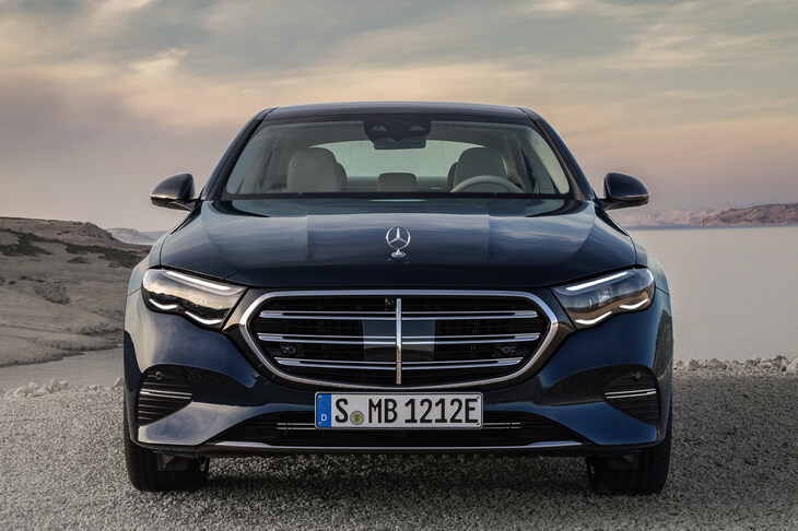 メルセデス・ベンツEクラス（フロントマスク）