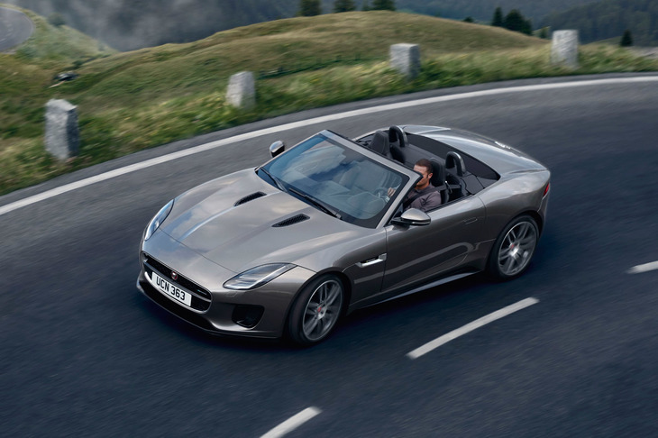 「Fタイプ コンバーチブル」