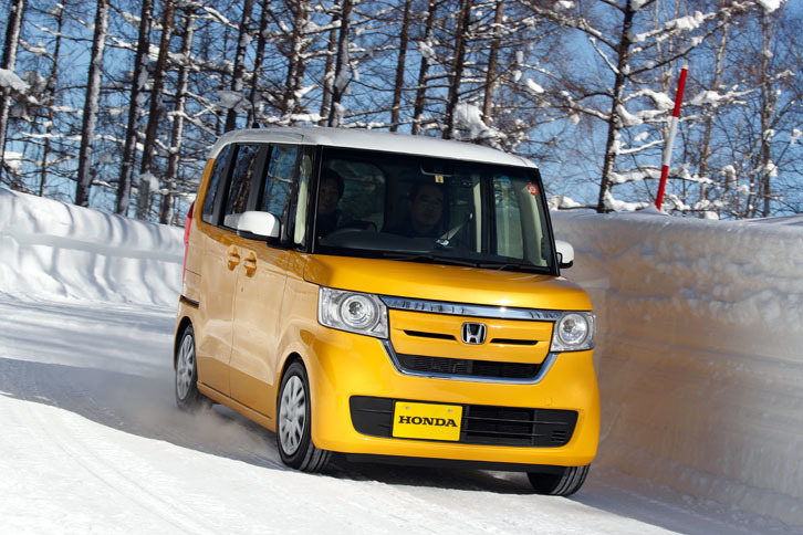 「N-BOX G・L Honda SENSING」（FF／自然吸気）。