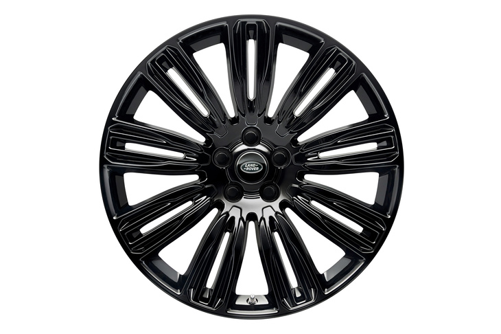 グロスブラックフィニッシュの「22インチ“スタイル9012”9スプリットスポークアロイホイール」。