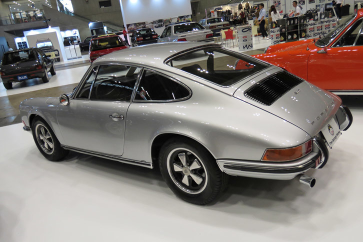 ポルシェ911T（1970年）／THE GARAGE WORKS