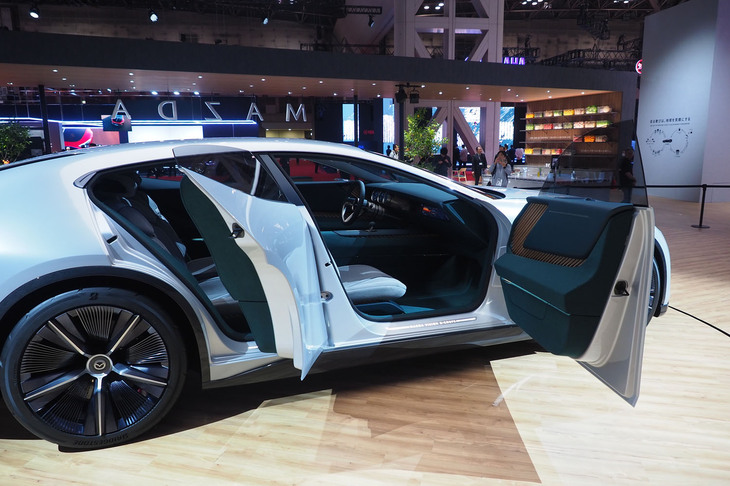 マツダ・ビジョンXクーペ