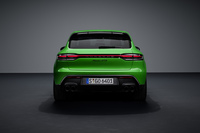 「マカンGTS」には、従来型を60PS上回る最高出力440PSの2.9リッターV6ツインターボが搭載される。