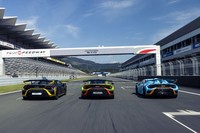 0-100km/h加速のタイムは3.0秒。富士スピードウェイのホームストレートでは、筆者自身では最速となる283km/hをマークした。