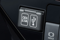 センターコンソールに配置されたUSB端子。