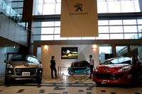 プジョーRCZも展示 創業200周年イベント開幕