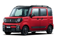 「スペーシア」の派生モデルである「スペーシア ギア」。SUV的な見た目が特徴だ。