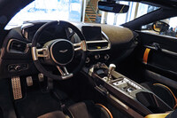 F1ドライバーの理想を実現！ アストンマーティンが限定モデル「ヴァリアント」を日本初公開の画像