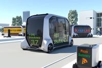 EVとMaaS（モビリティー・アズ・ア・サービス）との親和性も重視しているトヨタは、2018年1月にMaaS専用の「e-Palette Concept（e-パレット コンセプト）」を発表した。事業者のニーズに合わせて内装を自由に変更することができ、さまざまな移動サービスを可能にするという。