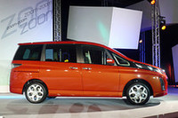 マツダの新型トールミニバン「ビアンテ」デビューの画像