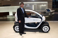 「ニューモビリティコンセプト」を紹介する渡部英朗グローバル・ゼロエミッションビークル事業本部執行役員。