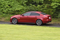 ジャガーXE 3.0 S