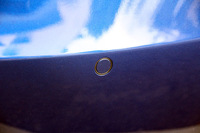 フロントバンパーに設けられた超音波センサー。