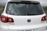 写真をクリックするとシートが倒れるさまがみられます。